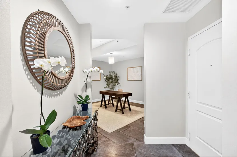 Unit 614 · One City Plaza · West Palm Beach