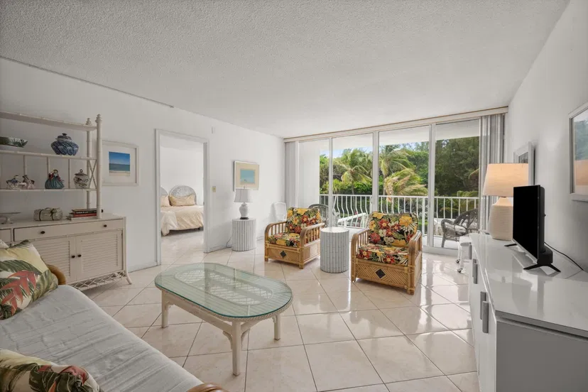 2774 S Ocean Boulevard #206 — photo 3