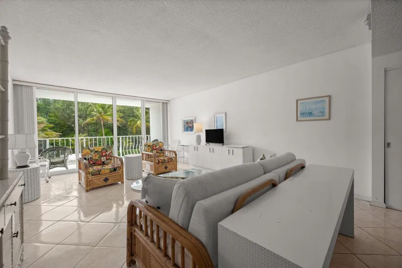 2774 S Ocean Boulevard #206 — photo 4