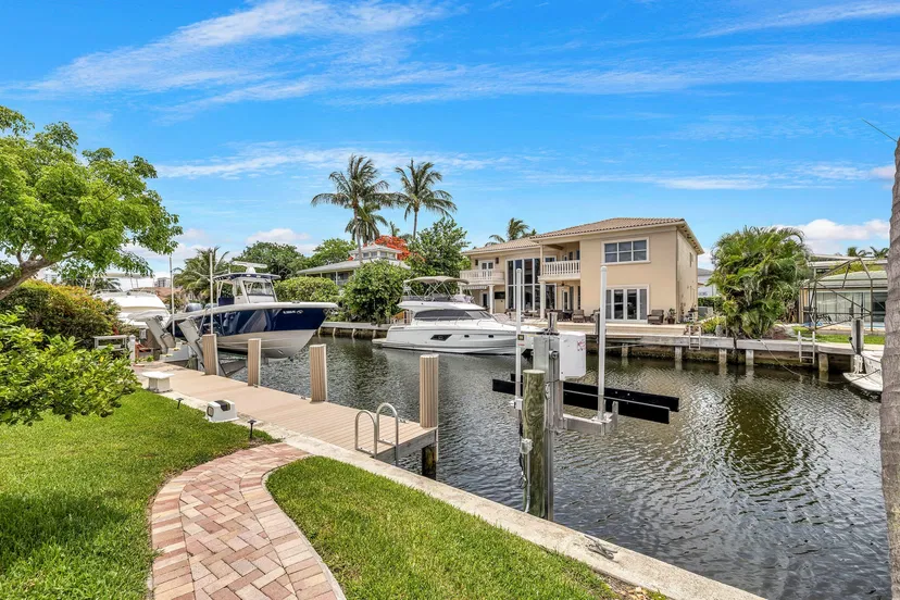 836 NE 72nd Street, Boca Raton