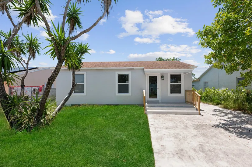 720 Mcintosh Street, West Palm Beach