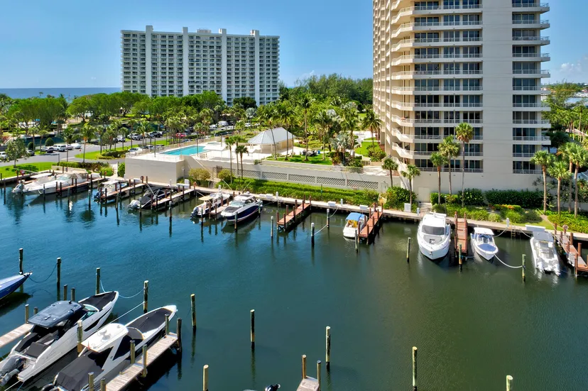 Sea Ranch Club of Boca Unit Unit 608
