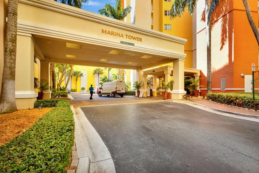Marina Grande Riviera Beach Unit 1005