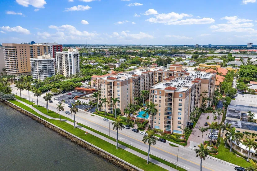 1803 N FLAGLER Drive 303, West Palm Beach