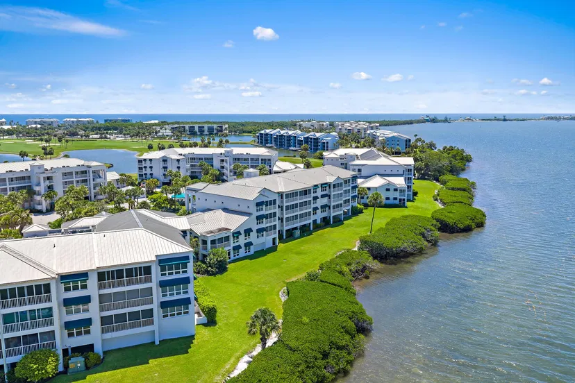 Rocky Point Unit 2103