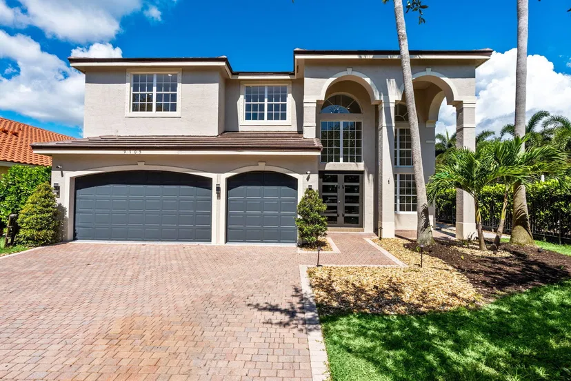 9705 Napoli Woods Lane, Delray Beach