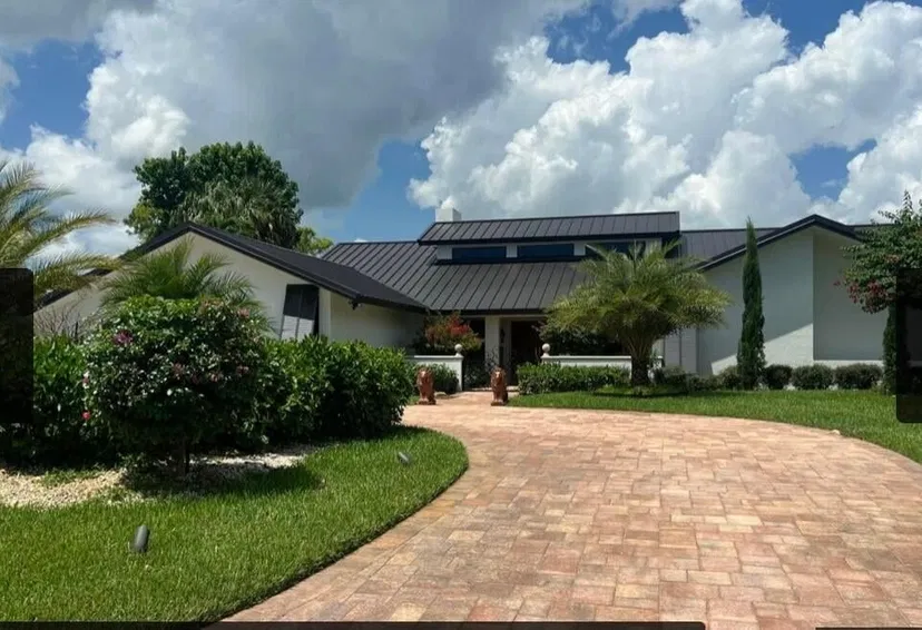 5091 SE BURNING TREE Circle, Stuart