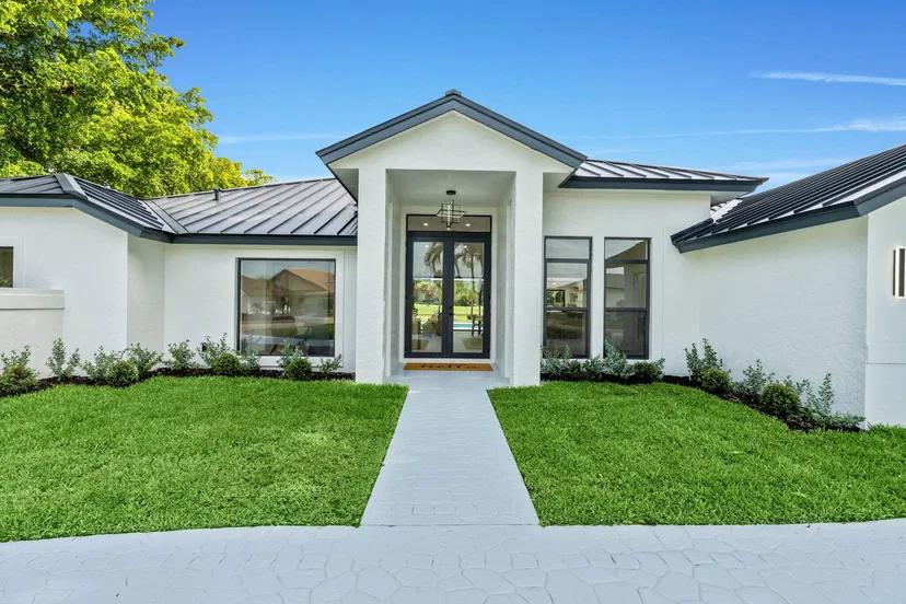 11320 Boca Woods Lane, Boca Raton
