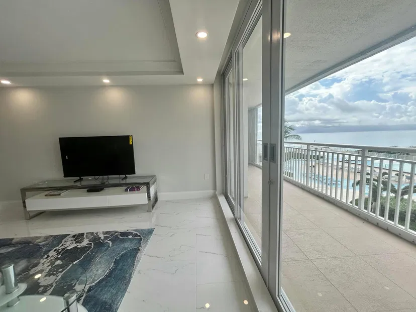 3546 S Ocean Boulevard #405 — photo 3