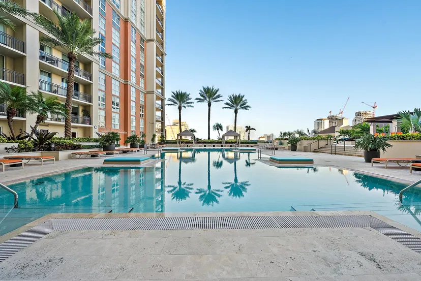 550 OKEECHOBEE Boulevard 1614, West Palm Beach