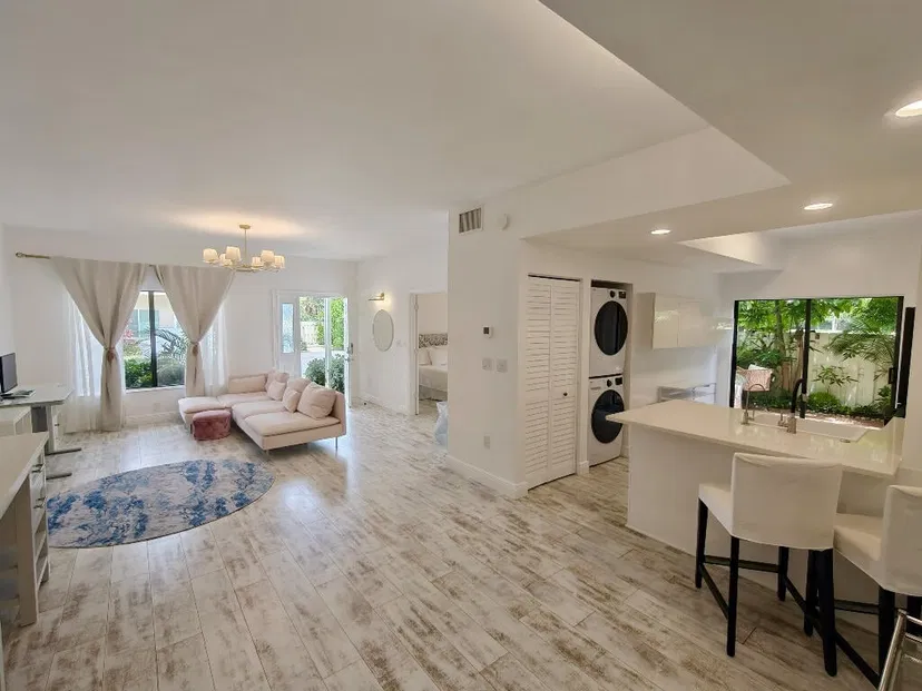 Sold Oct 2026 · 210 BELLA VISTA Court N 10, Jupiter