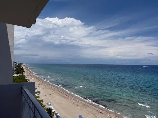 Sea Gate Palm Beach Unit 911