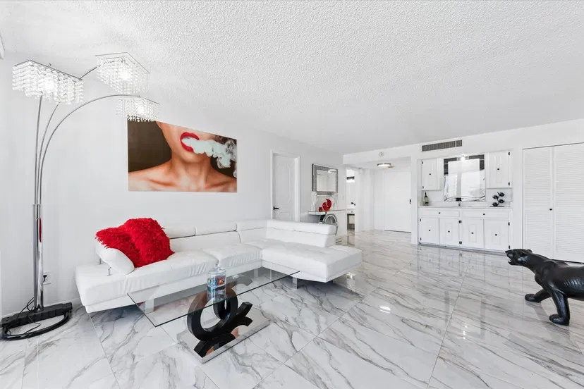 3589 S Ocean Boulevard #403 — photo 3