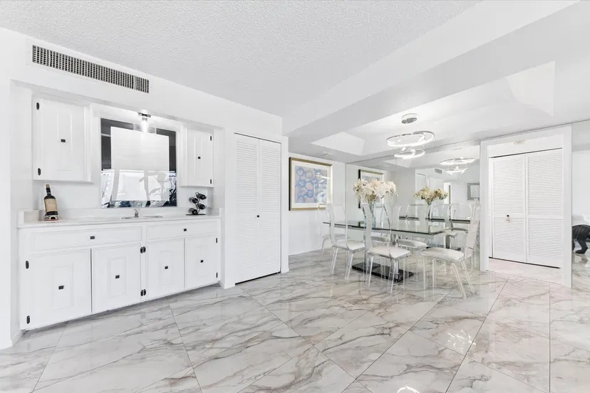 3589 S Ocean Boulevard #403 — photo 4
