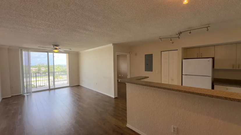 1801 N FLAGLER Drive 630, West Palm Beach
