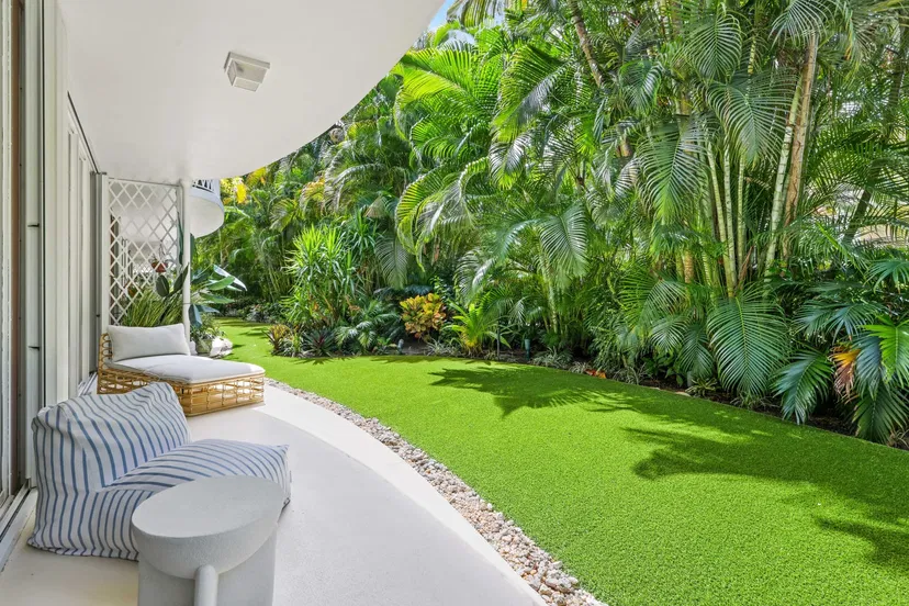 429 Australian Avenue #3 — photo 3