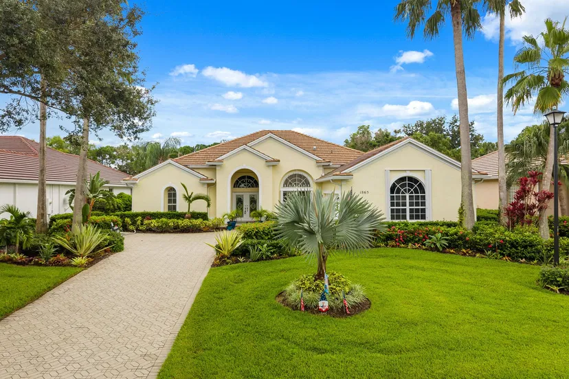 1865 SW BRADFORD Place, Palm City