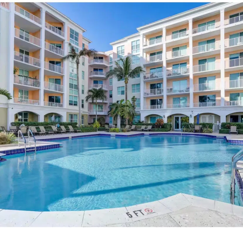 Windward Bay Lantana Unit 301