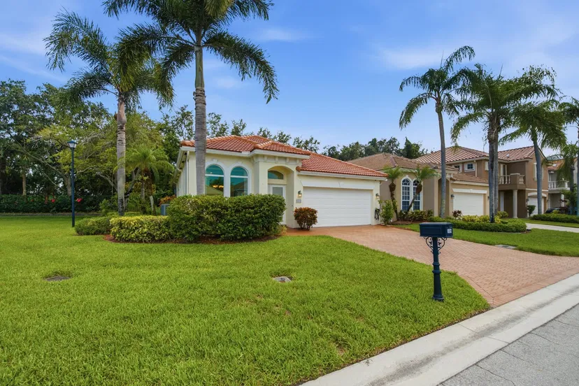 8552 VIA GIARDINO, Boca Raton