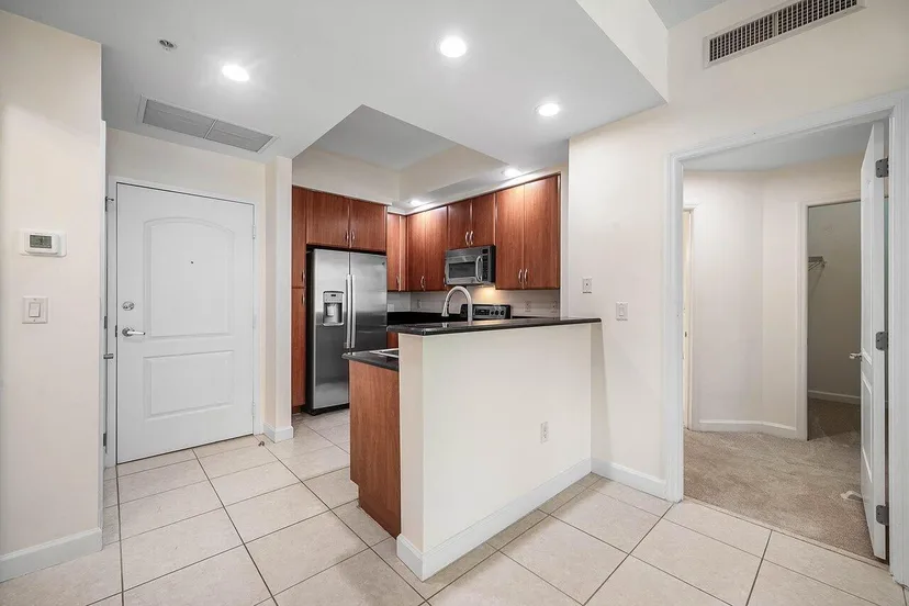 Unit 715 · One City Plaza · West Palm Beach