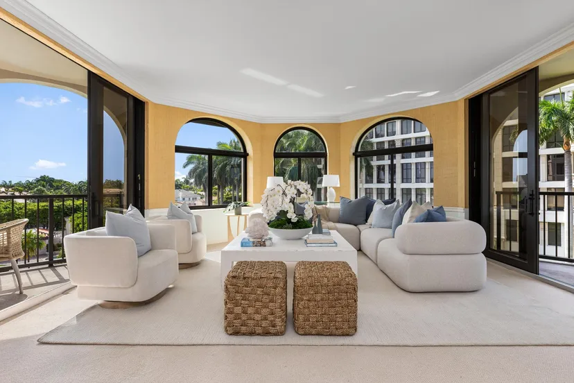 200 Bradley Place 301, Palm Beach