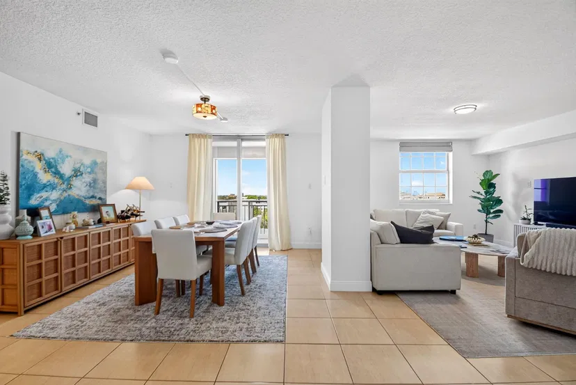 Unit 700 · 610 Clematis · West Palm Beach