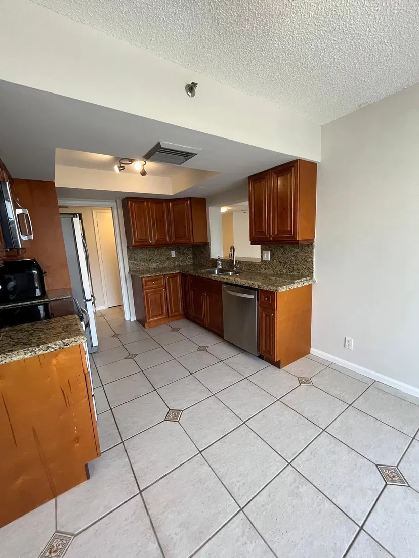 3555 S OCEAN Boulevard #411 — photo 4