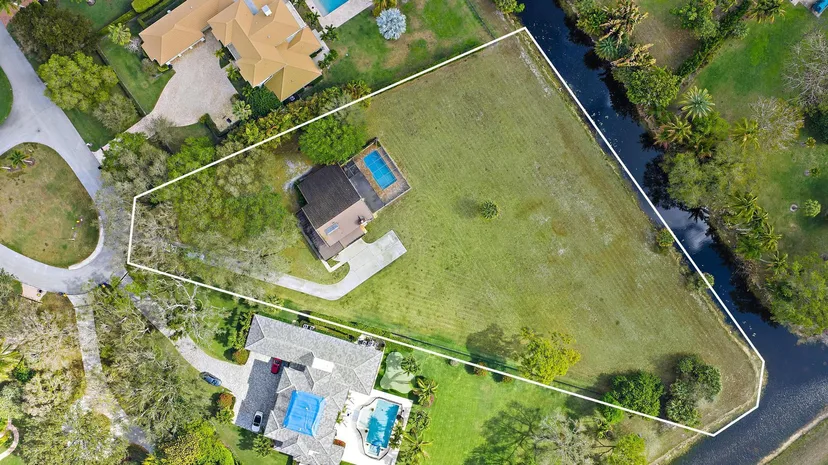 Sold Oct 2026 · 8090 Native Dancer Road E, Palm Beach Gardens