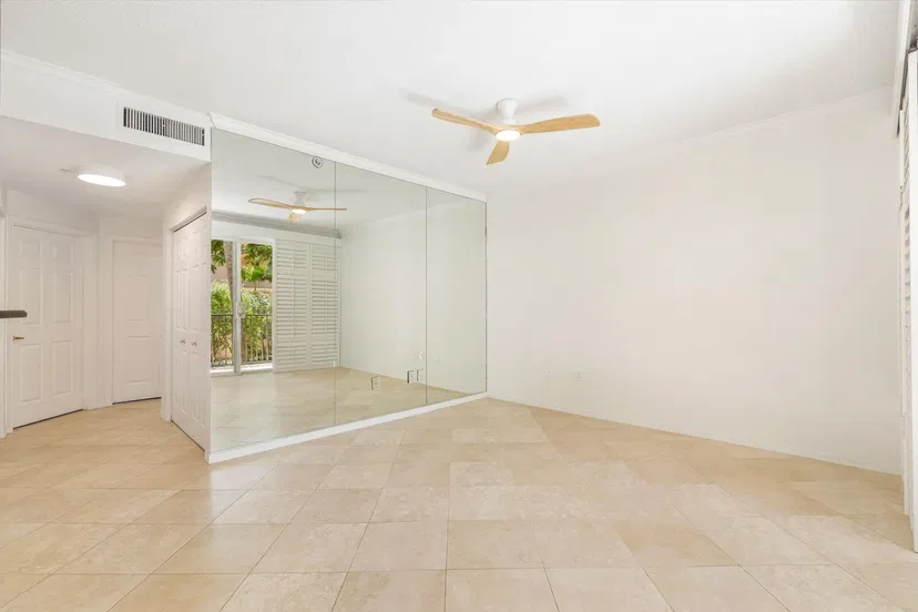 1805 N FLAGLER Drive 206, West Palm Beach