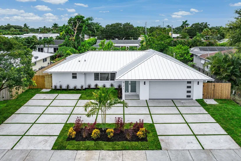 921 SW 11TH Terrace, Boca Raton