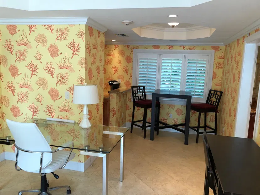 251 Oleander Avenue #1 — photo 3