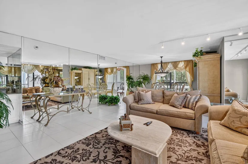 Boca West Country Club Unit 228