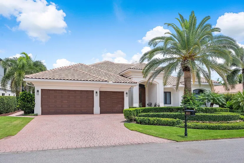 Royal Palm Yacht and Country Club