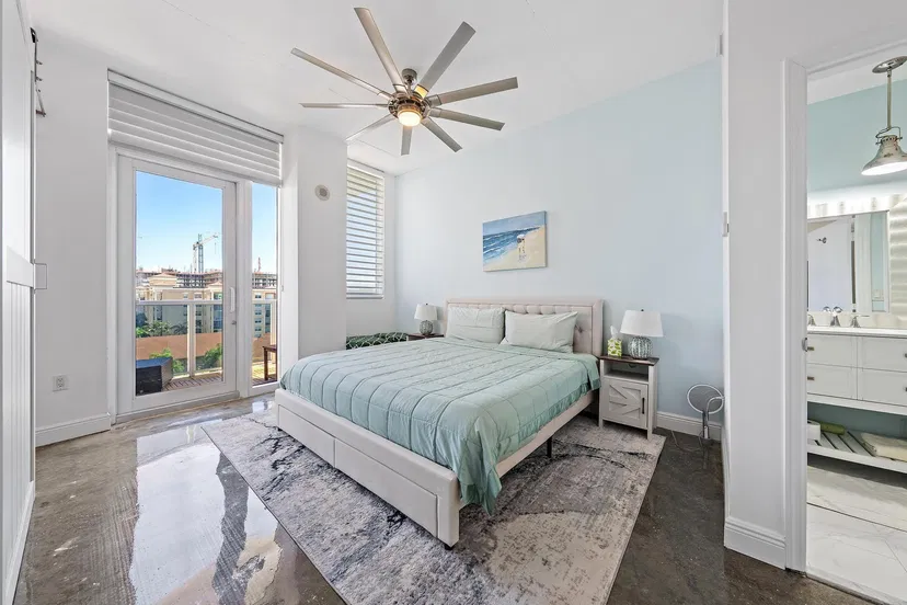 1617 N Flagler Drive 801, West Palm Beach