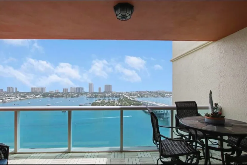 Marina Grande on the Ocean Unit 2311