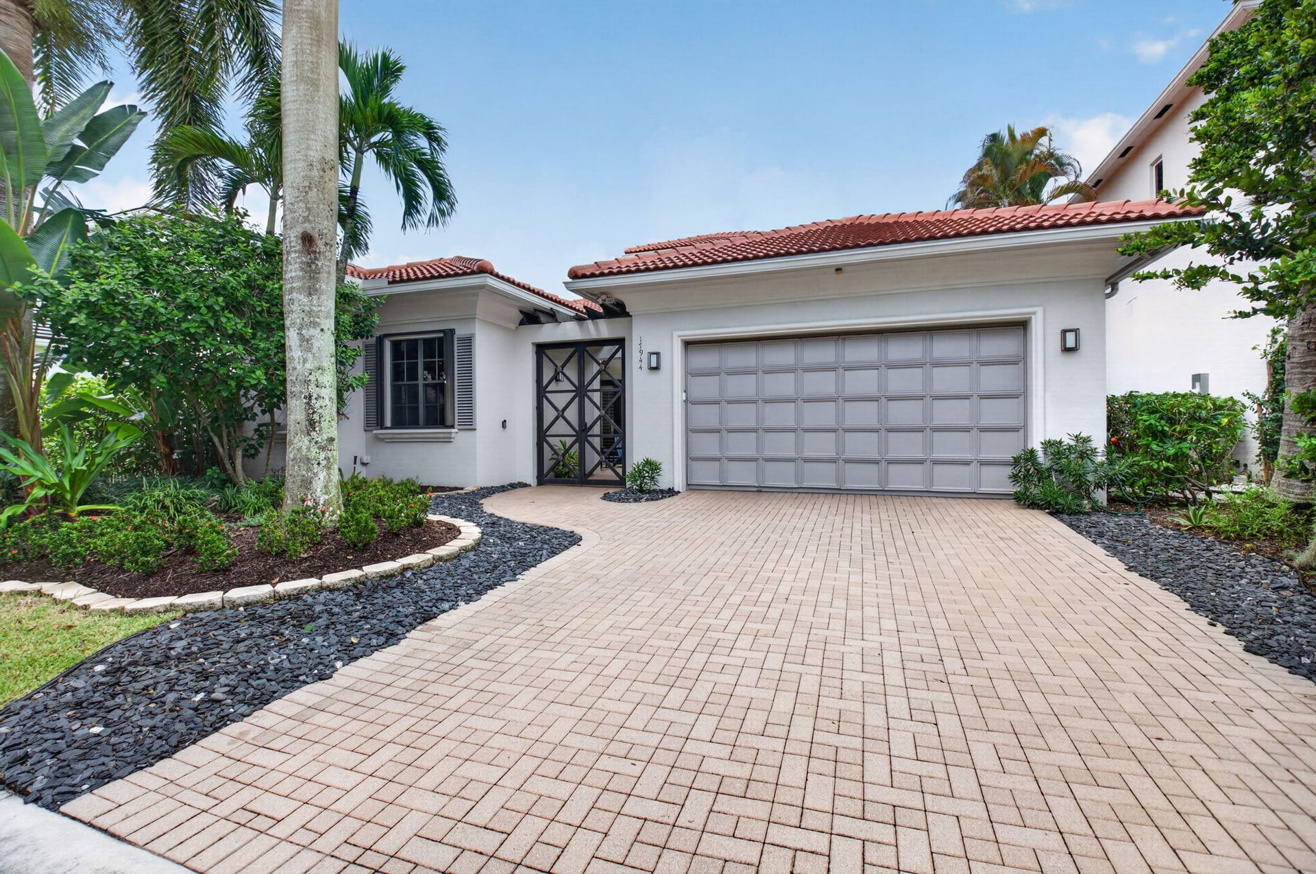 17944 Villa Club Way, Boca Raton