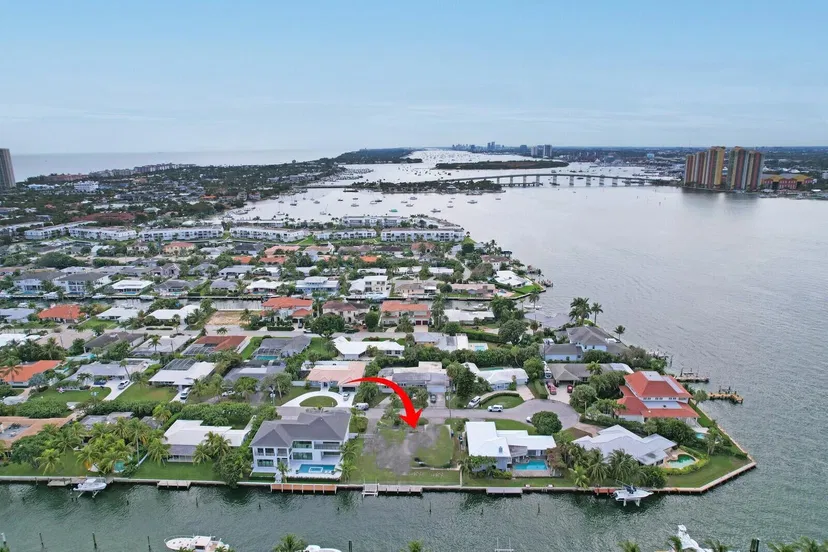 1050 Bimini Lane, Singer Island