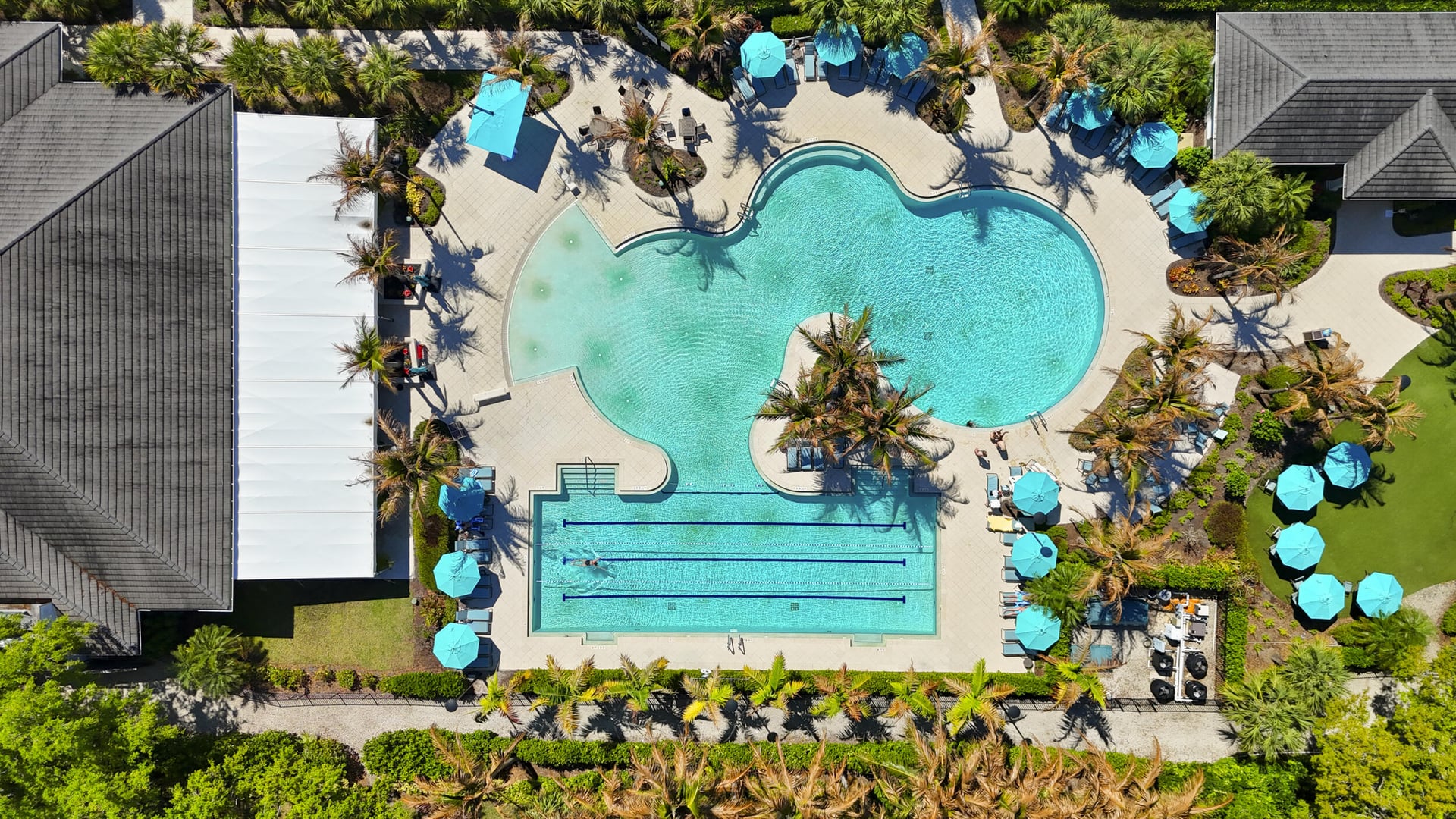5172 SE CLUB Way 207, Stuart