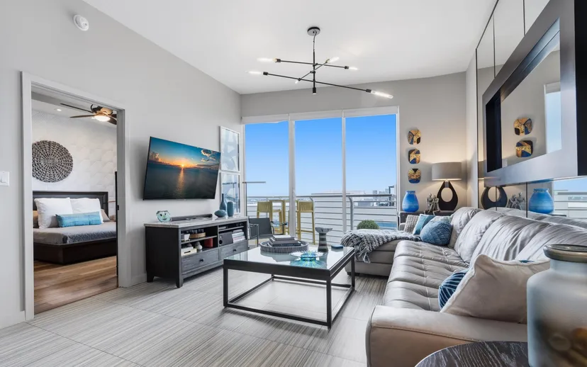 Unit LPH-16 · The Slade · West Palm Beach