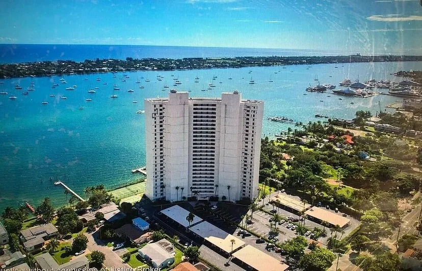 5200 N Flagler Unit 2102