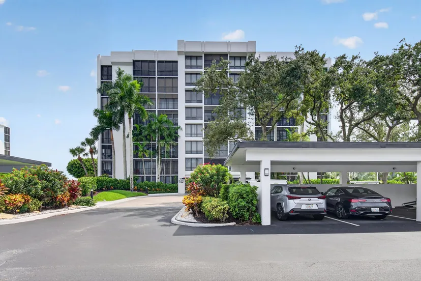 Boca West Country Club Unit 634