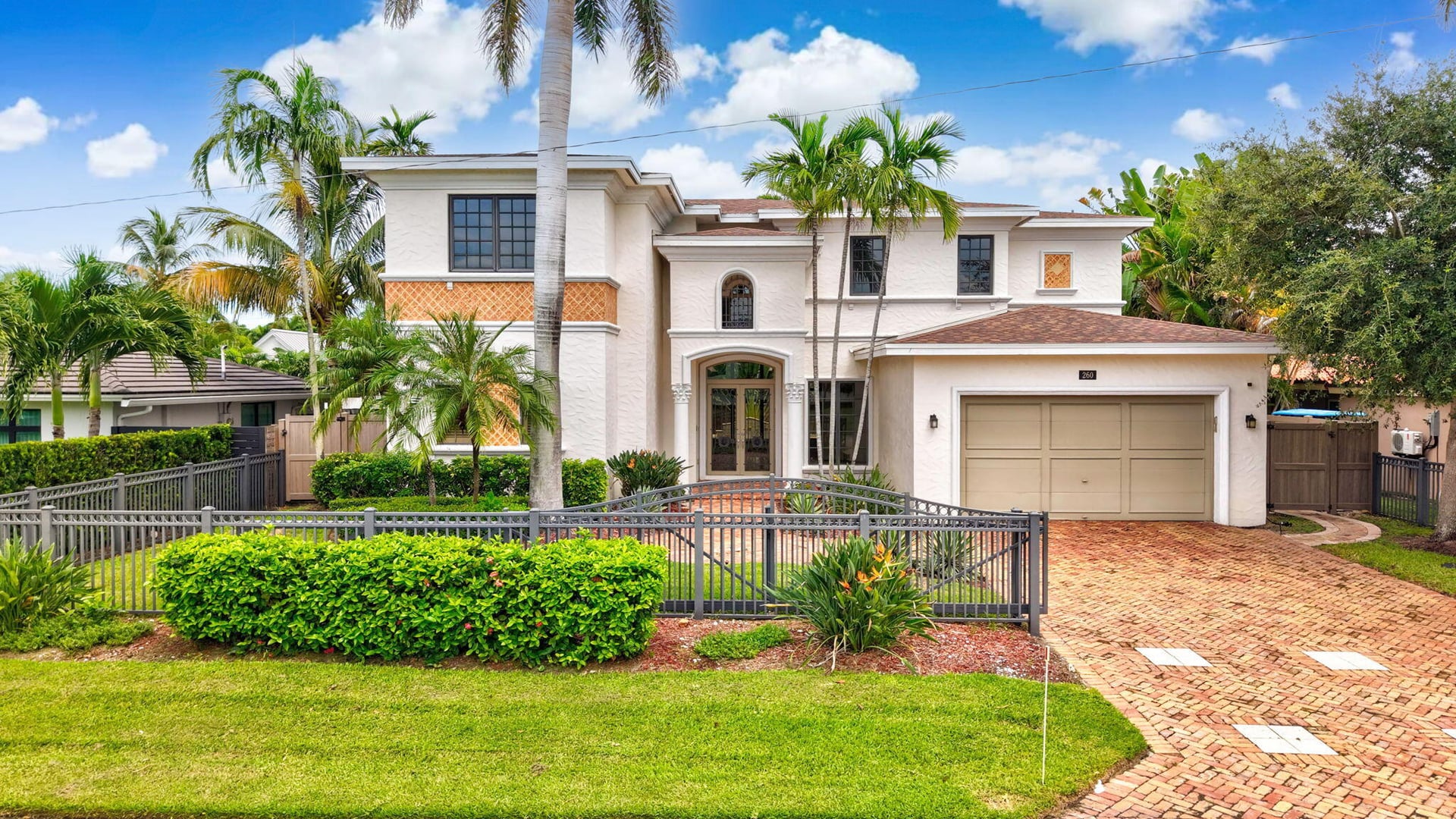260 NE WAVECREST Court, Boca Raton
