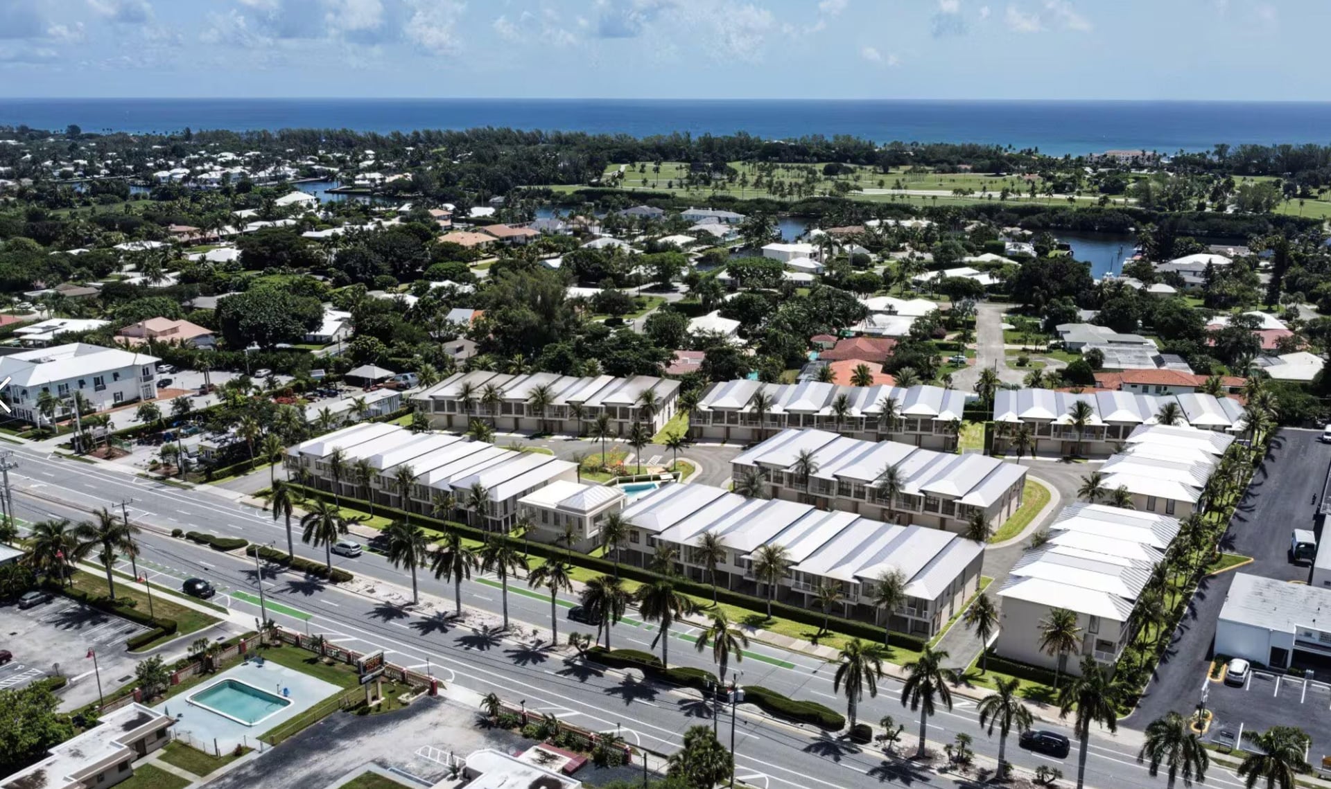 2419 N FEDERAL Highway, Delray Beach