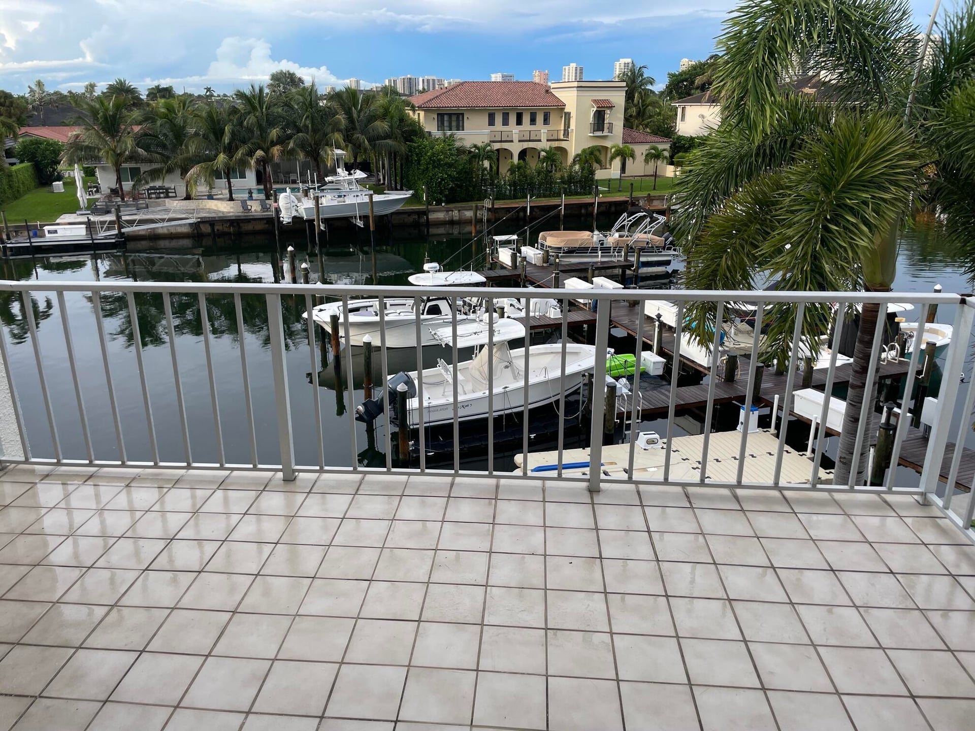 Singer Island Unit 386