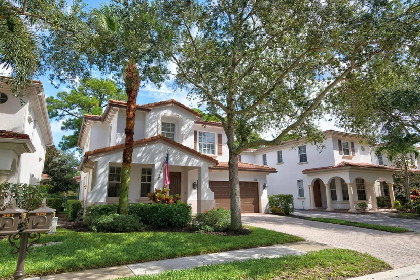 379 Columbus Street, Palm Beach Gardens