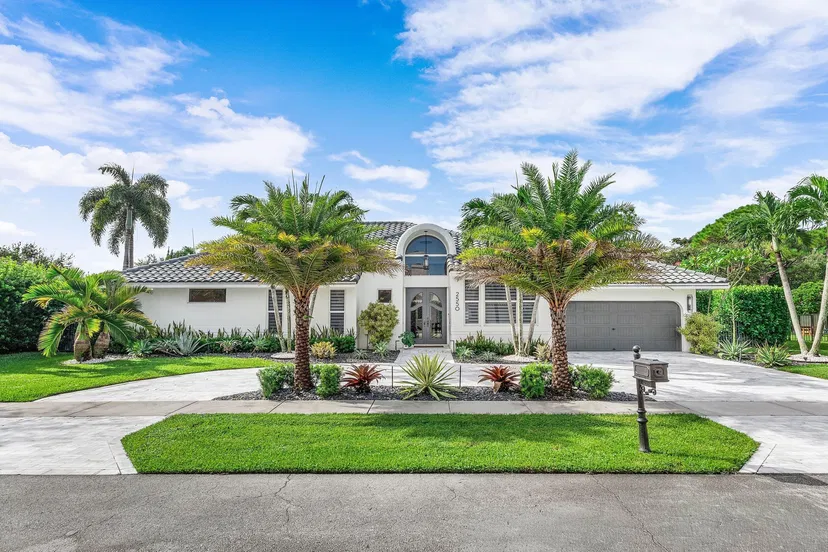 Boca Grove