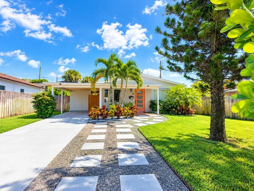 SoSo West Palm Beach