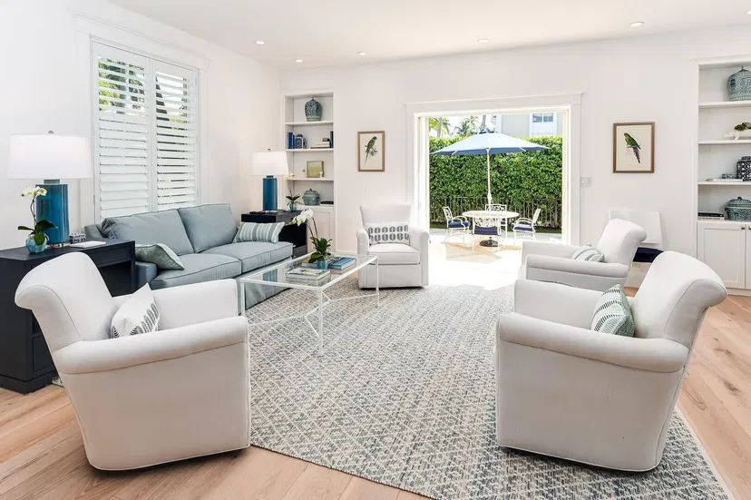 In-Town Palm Beach Unit 3