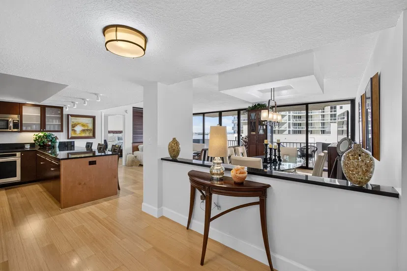 Singer Island Unit 1-905