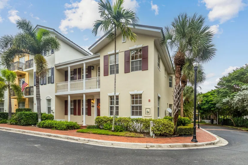 Mallory Square Delray Beach